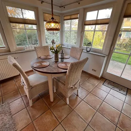 Birkenhof App 04, Ostseetraum Apartment *